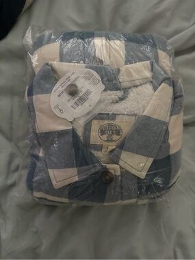 Boys size XL Bass Pro Shop Flannel Hoodie